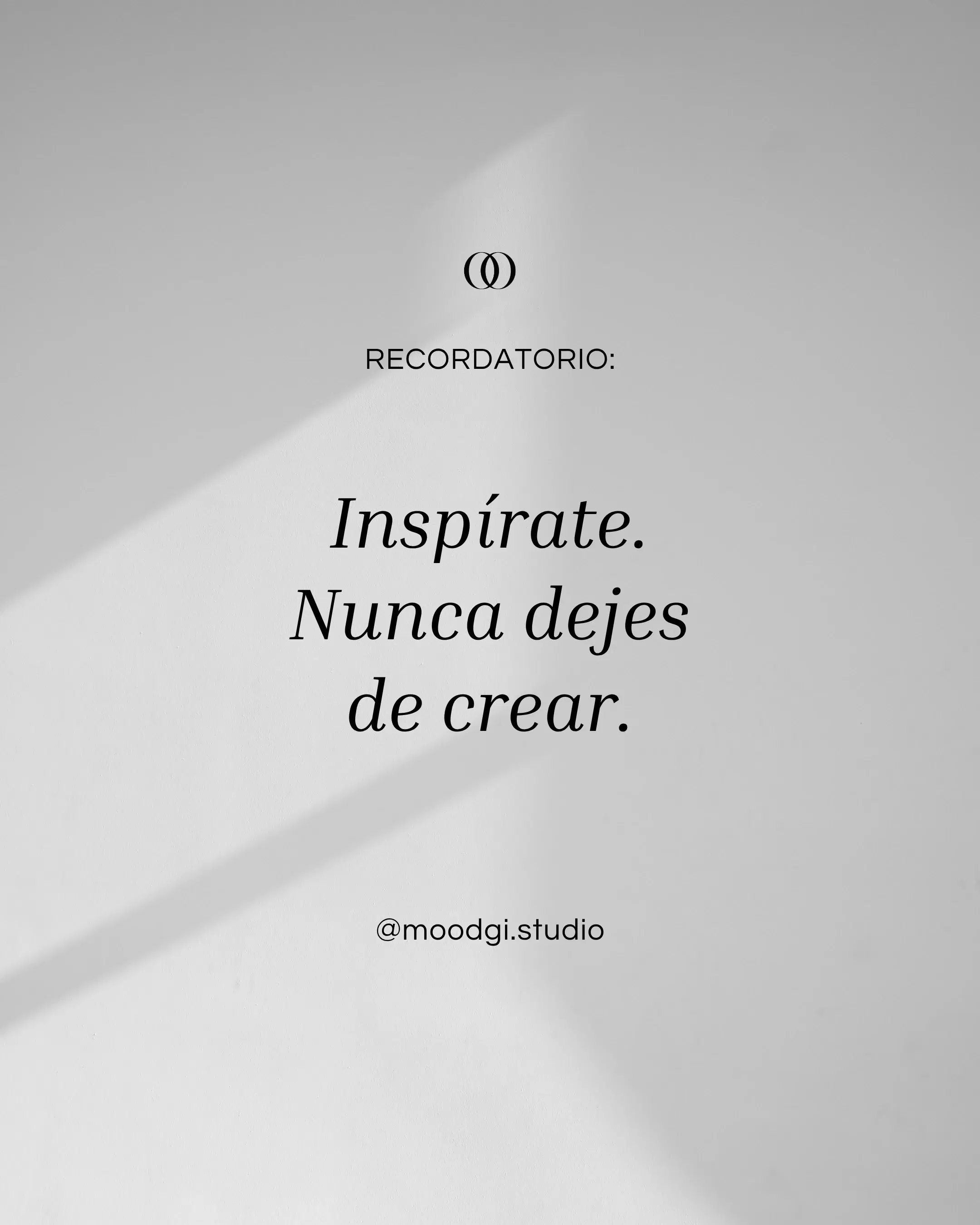 MOODGI Studio — Social Media & Contenido